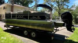 2021 Sun Tracker Party Barge 22 RF DLX, $ 36,700.00