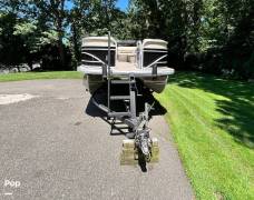 2021 Sun Tracker Party Barge 22 RF DLX, $ 36,700.00