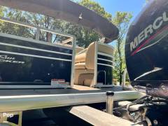 2021 Sun Tracker Party Barge 22 RF DLX, $ 36,700.00