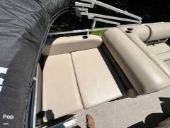 2021 Sun Tracker Party Barge 22 RF DLX, $ 36,700.00