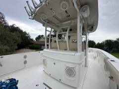 2018 Everglades 335CC, $ 240,900.00