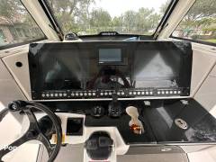2018 Everglades 335CC, $ 240,900.00