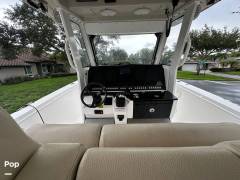 2018 Everglades 335CC, $ 240,900.00
