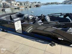 2022 Crest RS Series 230 SLC, $ 77,999.00