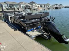 2022 Crest RS Series 230 SLC, $ 77,999.00