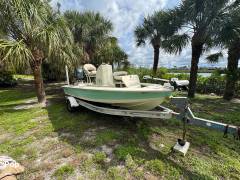 1972 Hewes Bonefisher 17, $ 19,999.00