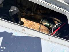 2006 El Pescador 24, $ 28,000.00
