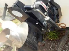 2004 Sea Ray 240 Sundeck, $ 19,999.00