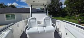 2016 Everglades 275 CC, $ 167,500.00