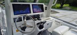 2016 Everglades 275 CC, $ 167,500.00