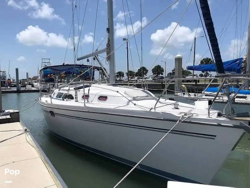 2003 Catalina 350, $ 94,500.00