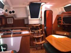 2003 Catalina 350, $ 94,500.00