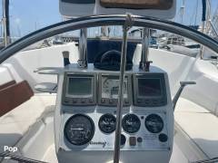2003 Catalina 350, $ 94,500.00