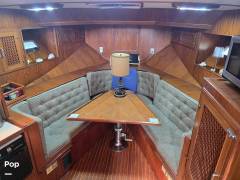 1987 Kha Shing Vista 38, $ 46,000.00