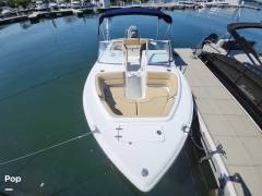 2017 Sea Hunt Escape 211 LE, $ 40,000.00