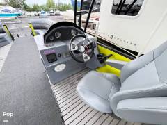 2024 Custom Craft 29 Double Decker, $ 54,000.00