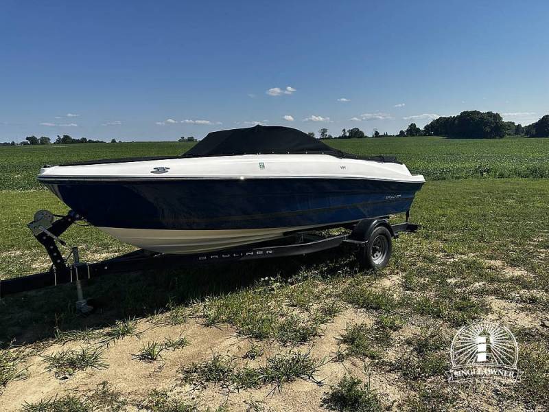 2023 Bayliner VR4, $ 32,500.00