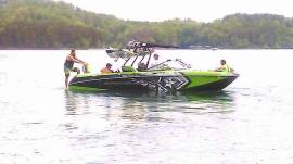 2015 Super Air Nautique G25, $ 116,999.00