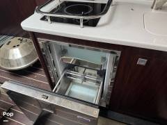 2019 Monterey 295 SY, $ 87,500.00