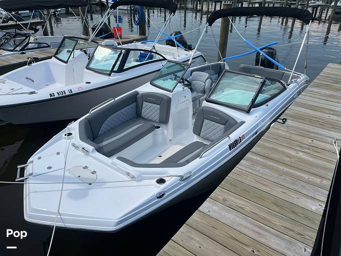 2025 NauticStar 223DC, $ 43,043.00