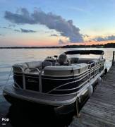 2021 Sun Tracker Party Barge 22 RF DLX, $ 32,500.00