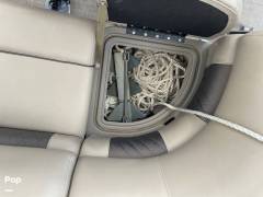 2021 Sun Tracker Party Barge 22 RF DLX, $ 32,500.00