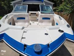 2017 Chaparral Sunseta 224, $ 54,990.00