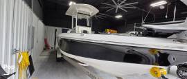 2023 Robalo 246 Cayman, $ 129,500.00