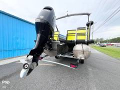 2024 Custom Craft 29, $ 49,000.00