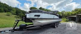 2021 Avalon 2585RF, $ 41,900.00