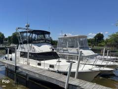 1982 Carver 3607 Aft Cabin, $ 22,500.00