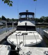 1982 Carver 3607 Aft Cabin, $ 22,500.00