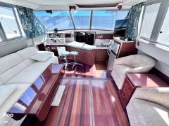 1983 Sea Ray 390 Sportfish, $ 33,500.00