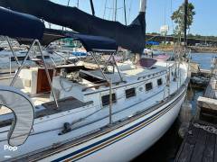 1984 Endeavour 38, $ 22,900.00