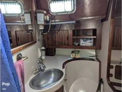 1984 Endeavour 38, $ 22,900.00