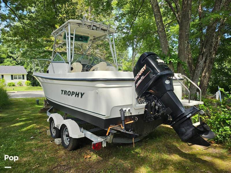 2005 Trophy 2002 WA, $ 18,000.00