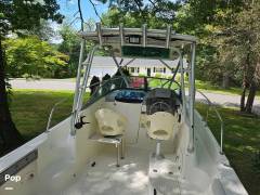 2005 Trophy 2002 WA, $ 18,000.00