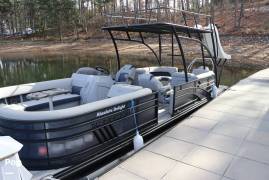 2025 Bennington 26 L Double Decker, $ 89,000.00