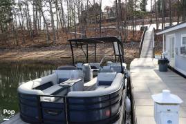 2025 Bennington 26 L Double Decker, $ 89,000.00