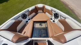 2021 Malibu 22 LSV, $ 118,000.00