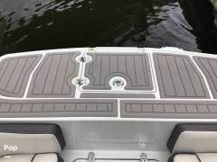2024 Crownline E230XS, $ 54,407.00