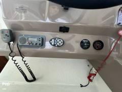 2004 Regal Commodore 2465, $ 23,995.00