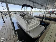 2004 Regal Commodore 2465, $ 23,995.00