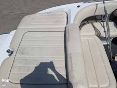 2009 Cobalt 222, $ 28,500.00