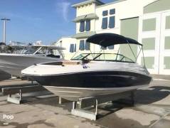 2015 Sea Ray 220 Sundeck OB, $ 34,500.00
