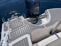 2022 Crownline E215XS, $ 34,900.00