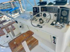 1990 Viking 38 Convertible, $ 39,995.00