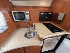 2006 Rinker 320 Express Cruiser, $ 47,900.00