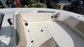 2019 Robalo R207 Dual Console, $ 39,000.00