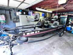 2023 Bass Tracker Pro Classic XL, $ 14,900.00